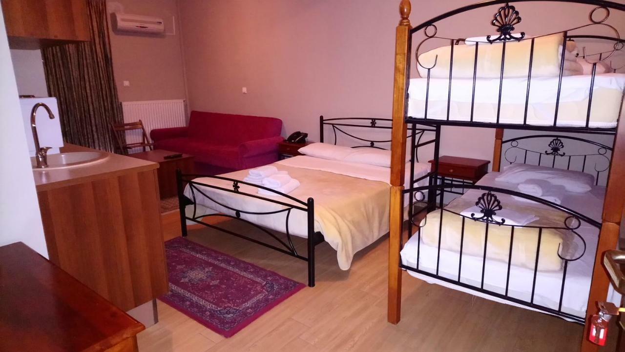 Alpina Suites Костур Екстериор снимка
